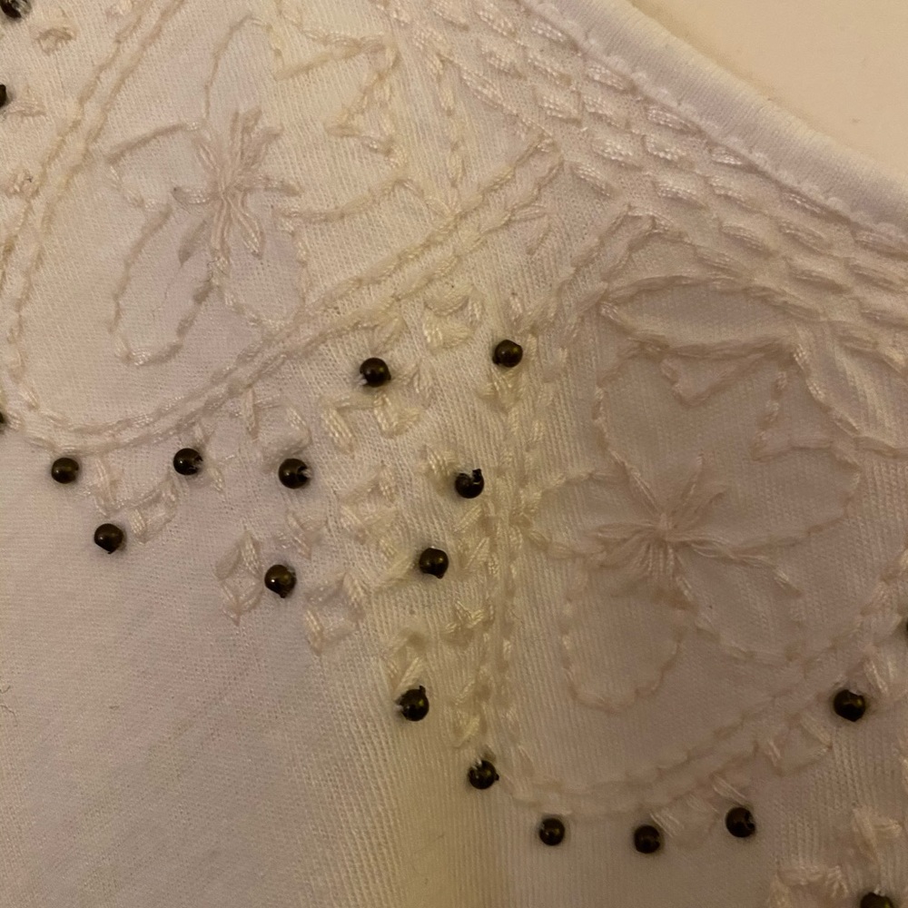 White American Eagle Outfitters design tank